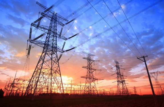 為什么要用高壓線遠(yuǎn)距離輸送電力？