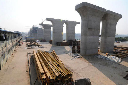 城市高架橋鋼管樁快速施工技術(shù)